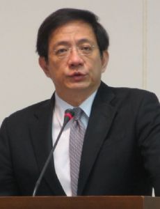 Kuan Chung-ming