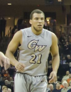 Kevin Larsen (basketball)