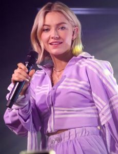 Astrid S
