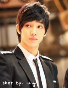 Lee Gi-Kwang
