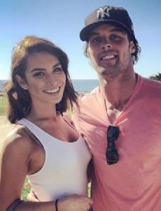 Ashley Iaconetti and Kevin Wendt