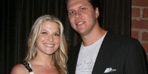 Ali Larter and Hayes Macarthur