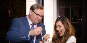 Andy Richter and Jennifer Herrera (I)