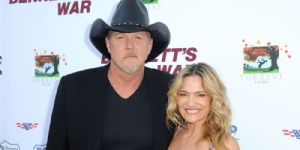 Trace Adkins and Victoria Pratt