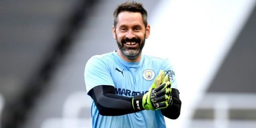 Scott Carson