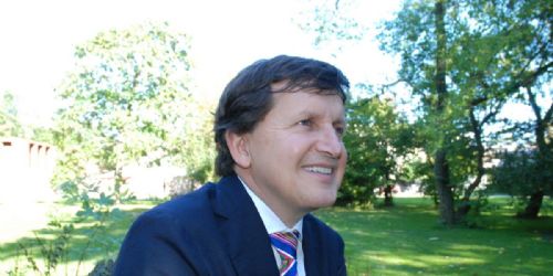 Charles Simonyi