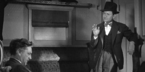 Roscoe Karns