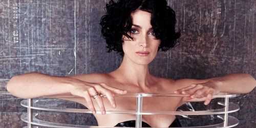 carrie anne moss chumscrubber