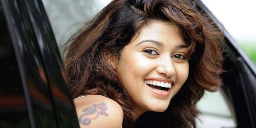 Oviya Pictures - Oviya Photo Gallery - 2024