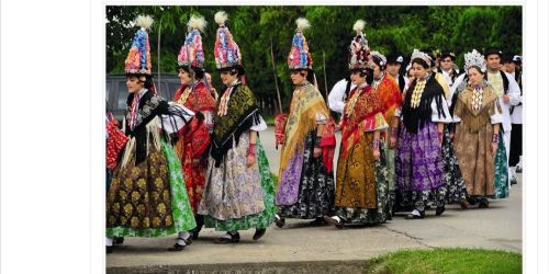Spring procession of Ljelje/Kraljice