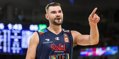 Isaac Humphries