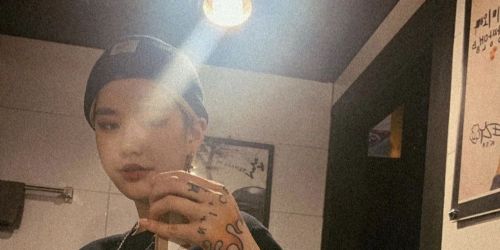 Bantah Pacari Jungkook BTS Intip 8 Pesona Rennis si Tattoo Artist   Halaman 2