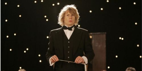 Julian Rhind-Tutt