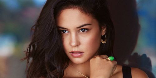 Page 2 - Courtney Eaton Mad Max High Resolution Stock Photography and  Images - Alamy
