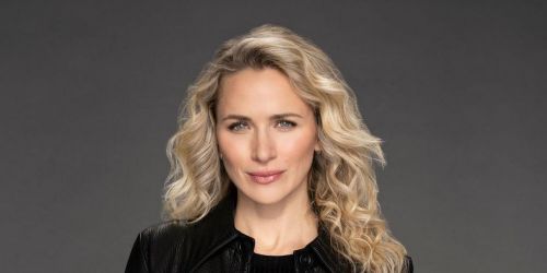 Shantel VanSanten