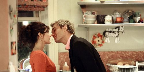 Jude Law and Marisa Tomei