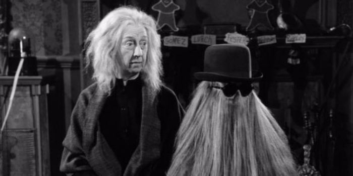 Who is Cousin Itt dating? Cousin Itt partner, spouse