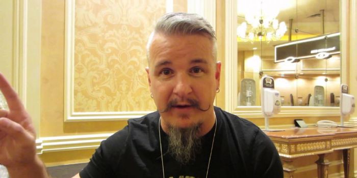 Who is Chris Loesch dating? Chris Loesch girlfriend, wife