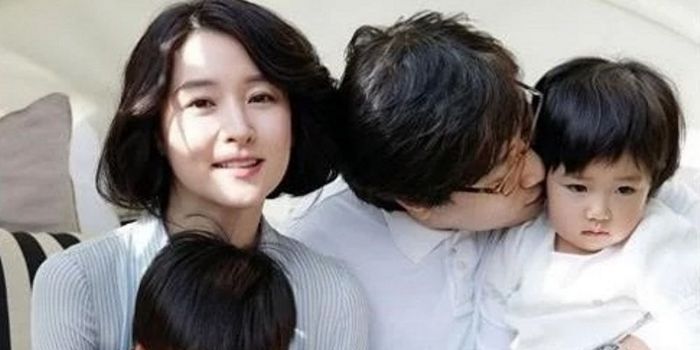 Lee Young Ae and Jeong Ho-Young