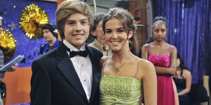 Zoey Deutch and Dylan Sprouse