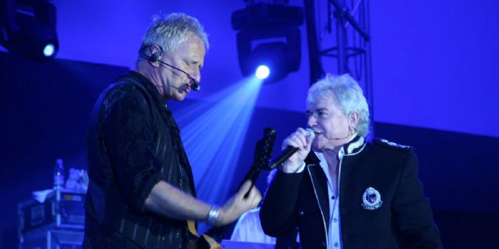 Who is Air Supply dating? Air Supply girlfriend, wife