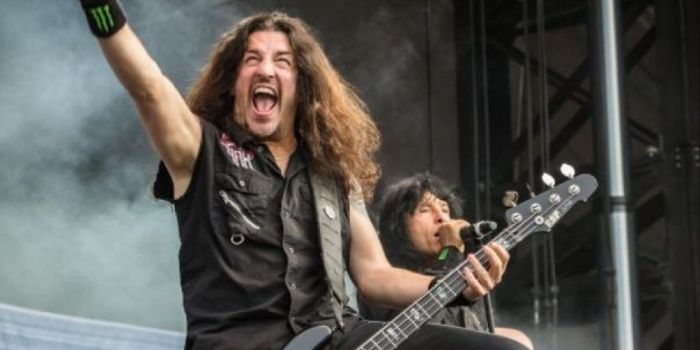 Who is Frank Bello dating? Frank Bello girlfriend, wife