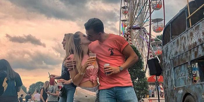 Julia van Bergen and Stefan - Dating, Gossip, News, Photos